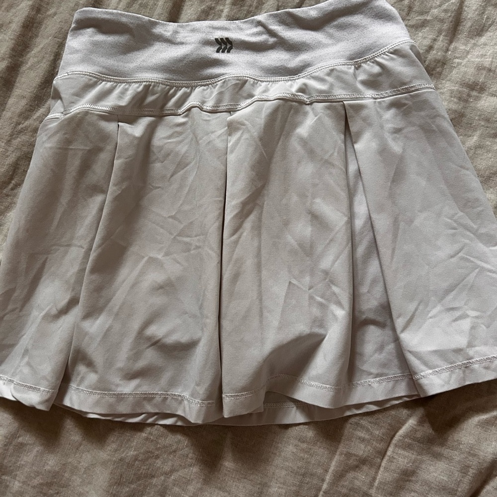 Champion White and Blue Striped Skorts - Picture 9 of 10